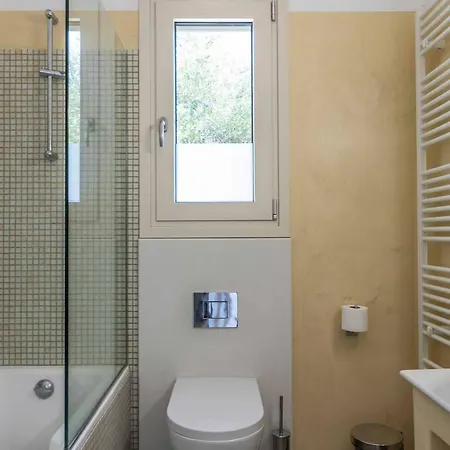 Olive Grove Kefalonia * Ferendinata